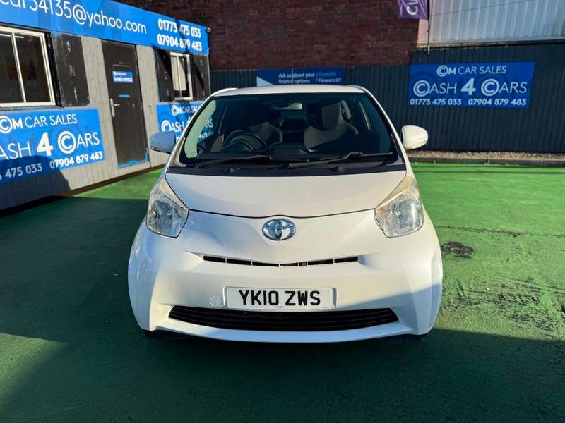 2010 TOYOTA IQ 2010 TOYOTA IQ
