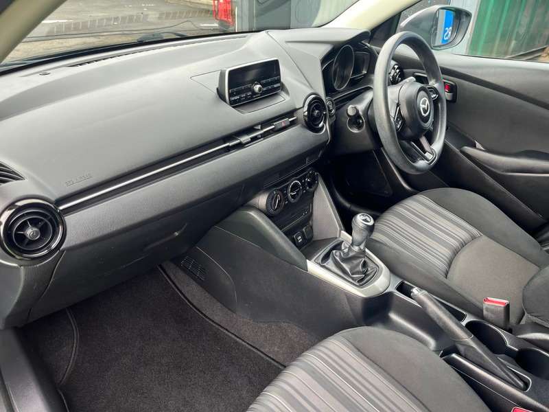 2017 MAZDA MAZDA2 2017 MAZDA MAZDA2