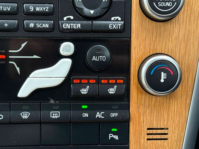 2009 VOLVO XC60 2009 VOLVO XC60