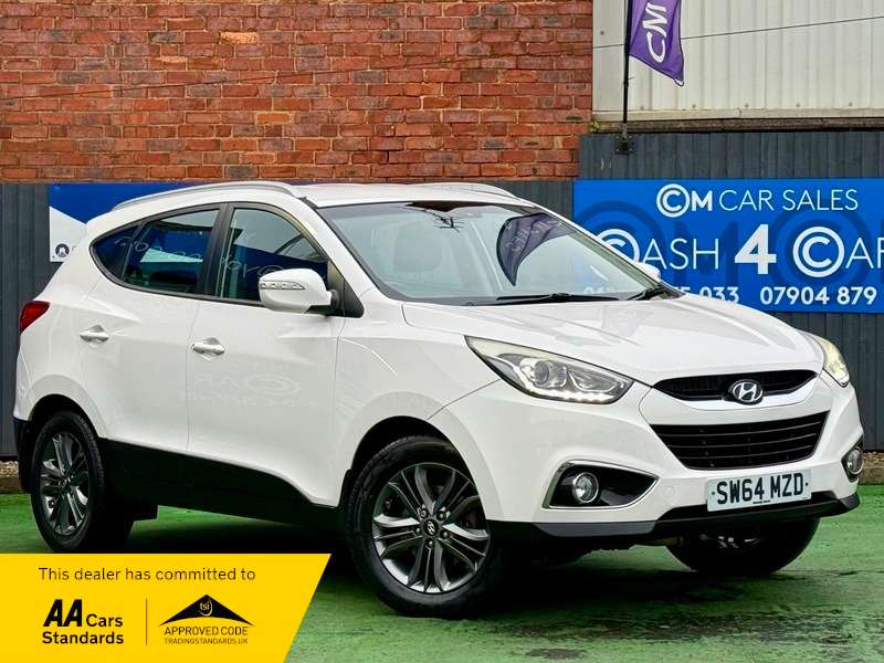 A 2015 HYUNDAI IX35 1.7 CRDi SE SUV 5dr Diesel Manual Euro 5 (s/s) (Nav) (115 ps) A 2015 HYUNDAI IX35 1.7 CRDi SE SUV 5dr Diesel Manual Euro 5 (s/s) (Nav) (115 ps)