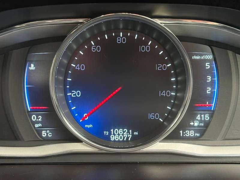 2015 VOLVO XC60 2015 VOLVO XC60