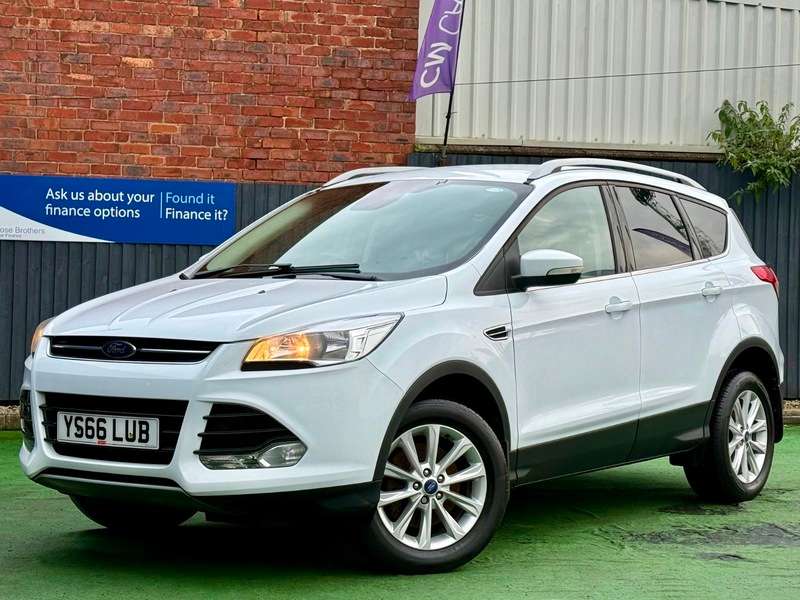 A 2016 FORD KUGA 2.0 TDCi Titanium SUV 5dr Diesel Manual AWD Euro 6 (s/s) (180 ps) A 2016 FORD KUGA 2.0 TDCi Titanium SUV 5dr Diesel Manual AWD Euro 6 (s/s) (180 ps)