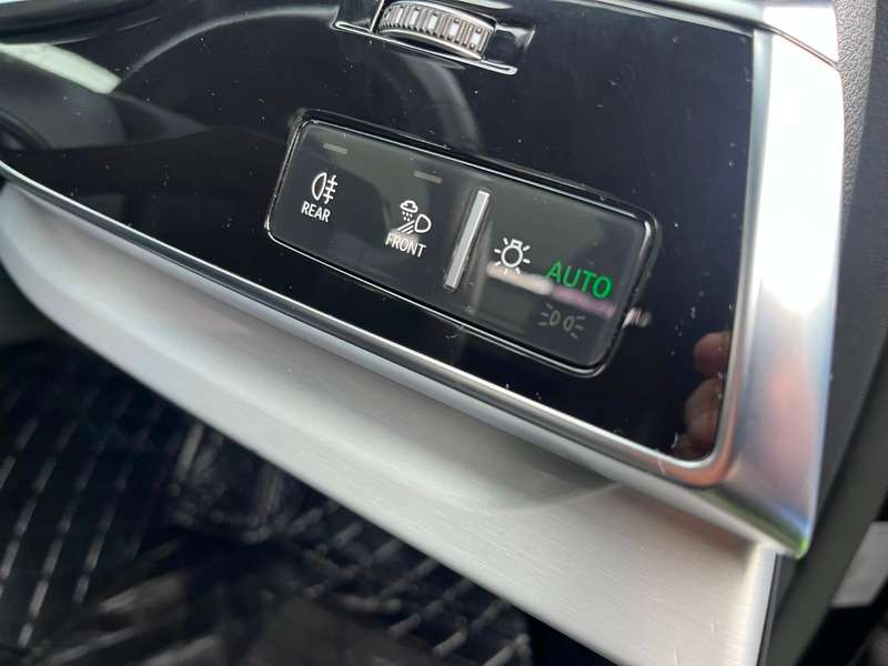 2019 AUDI Q8 2019 AUDI Q8