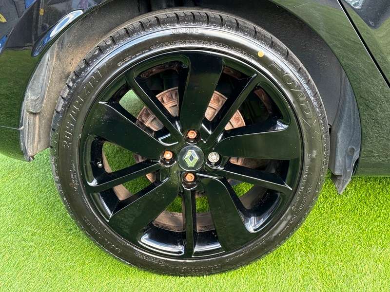 2014 RENAULT CLIO 2014 RENAULT CLIO