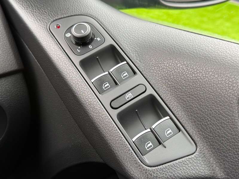 2016 VOLKSWAGEN TIGUAN 2016 VOLKSWAGEN TIGUAN