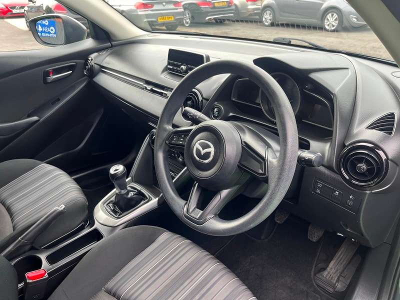 2017 MAZDA MAZDA2 2017 MAZDA MAZDA2