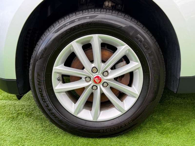 2016 JAGUAR F-PACE 2016 JAGUAR F-PACE