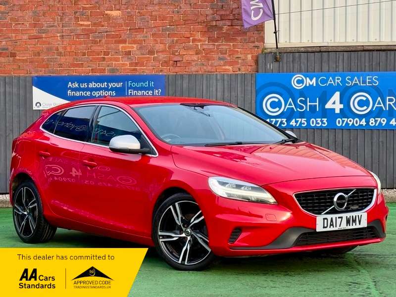 A 2017 VOLVO V40 2.0 D2 R-Design Pro Hatchback 5dr Diesel Manual Euro 6 (s/s) (120 ps) A 2017 VOLVO V40 2.0 D2 R-Design Pro Hatchback 5dr Diesel Manual Euro 6 (s/s) (120 ps)