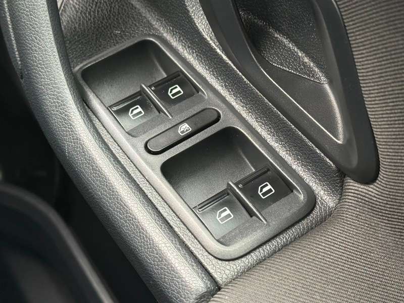 2015 SKODA ROOMSTER 2015 SKODA ROOMSTER