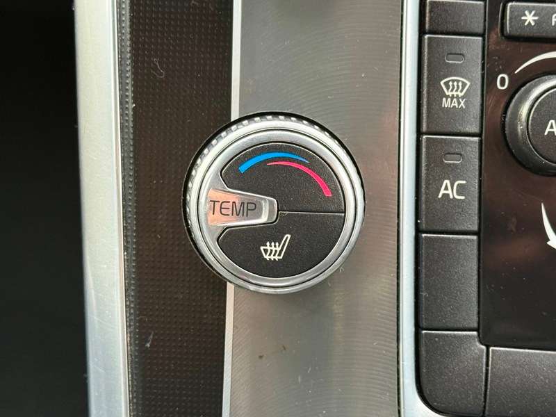 2016 VOLVO XC60 2016 VOLVO XC60