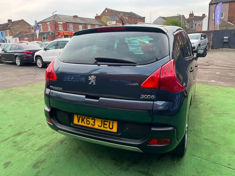 2013 PEUGEOT 3008 2013 PEUGEOT 3008