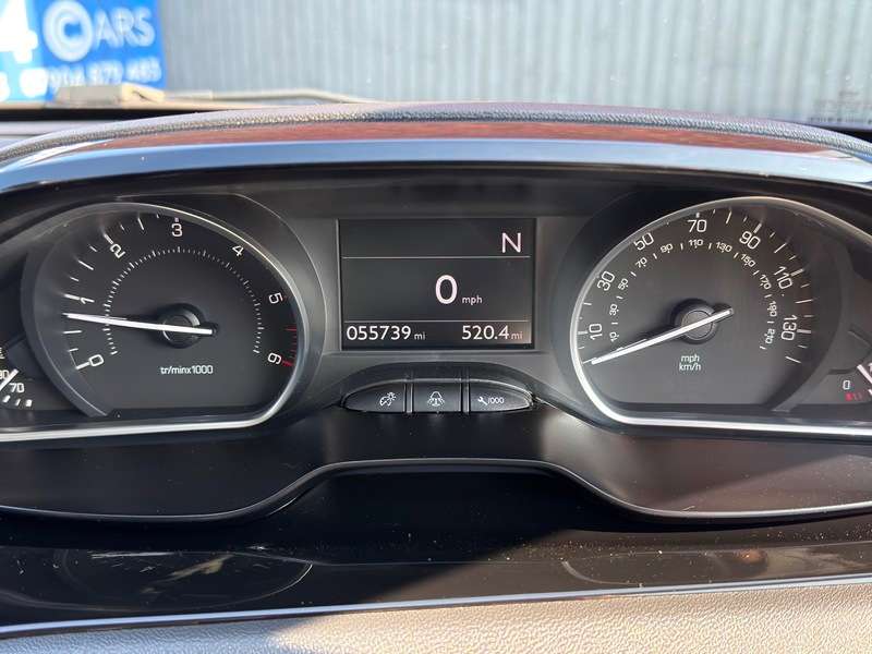 2012 PEUGEOT 208 2012 PEUGEOT 208