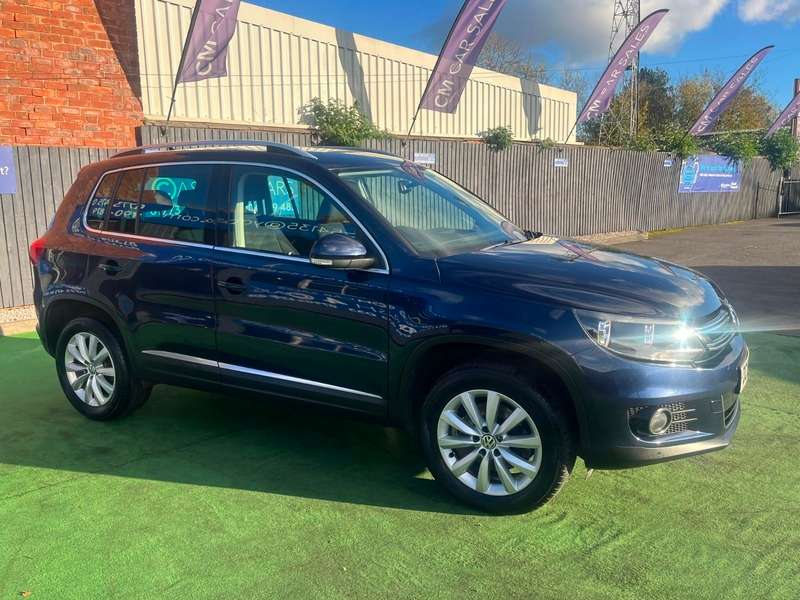 2015 VOLKSWAGEN TIGUAN 2015 VOLKSWAGEN TIGUAN