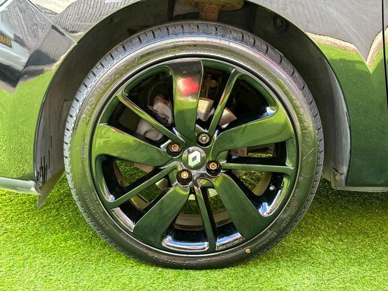 2014 RENAULT CLIO 2014 RENAULT CLIO