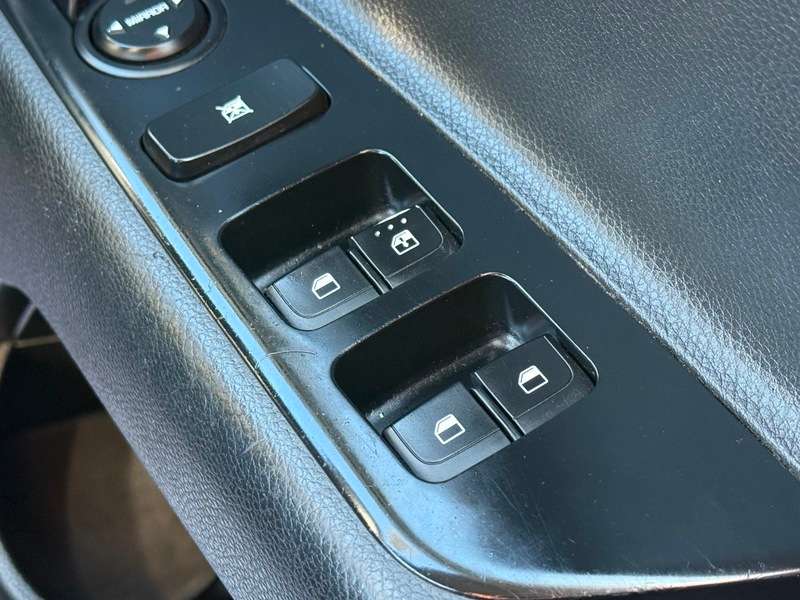 2017 KIA RIO 2017 KIA RIO