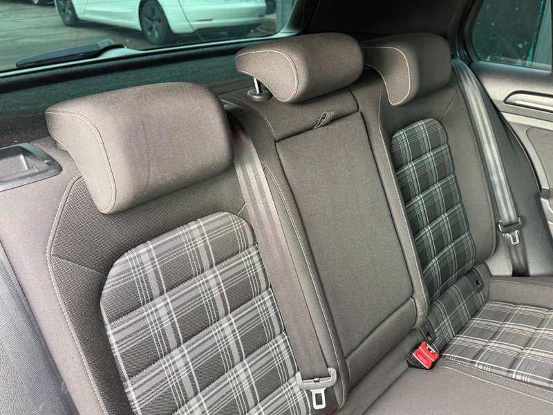 2016 VOLKSWAGEN GOLF 2016 VOLKSWAGEN GOLF