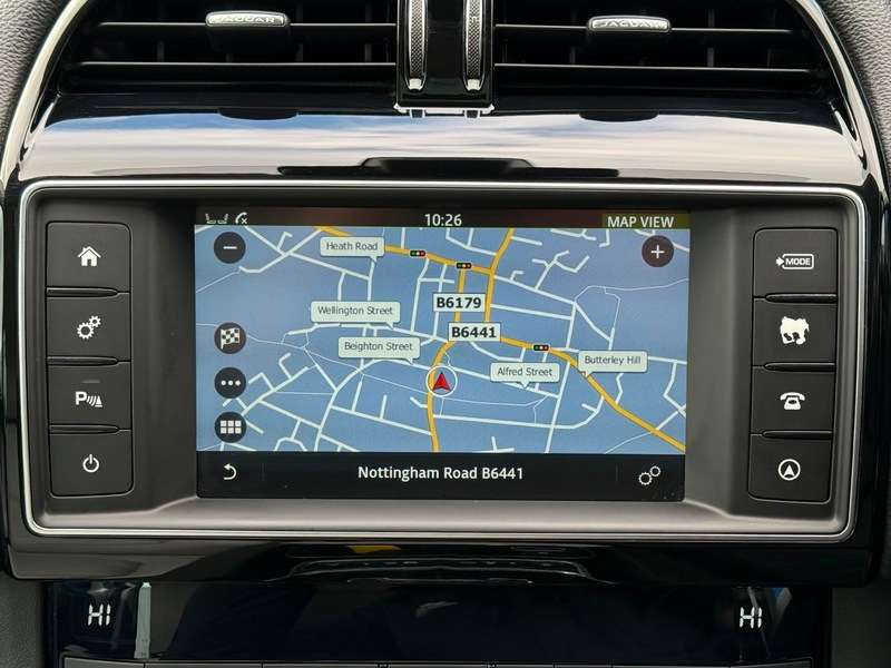 2016 JAGUAR F-PACE 2016 JAGUAR F-PACE