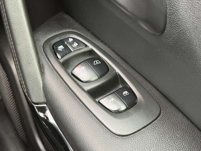 2017 RENAULT KADJAR 2017 RENAULT KADJAR