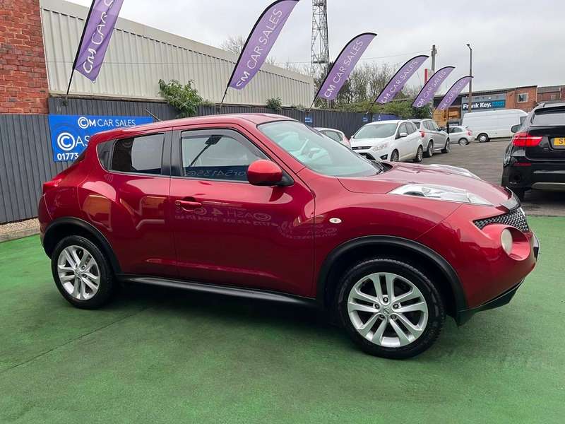 A 2011 NISSAN JUKE 1.6 Acenta SUV 5dr Petrol Manual Euro 5 (117 ps) A 2011 NISSAN JUKE 1.6 Acenta SUV 5dr Petrol Manual Euro 5 (117 ps)