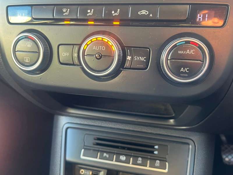 2015 VOLKSWAGEN TIGUAN 2015 VOLKSWAGEN TIGUAN