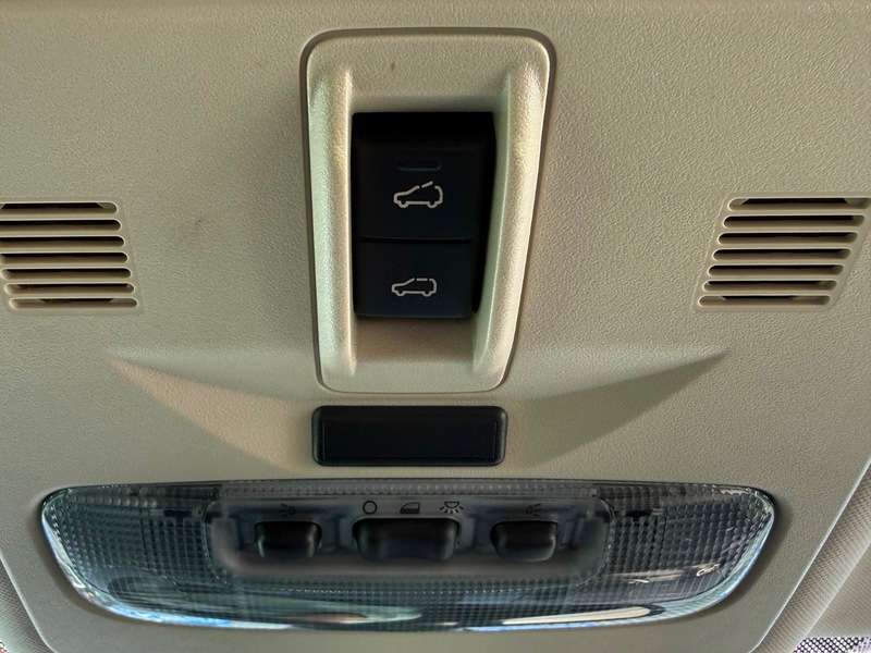 2012 LAND ROVER FREELANDER 2012 LAND ROVER FREELANDER