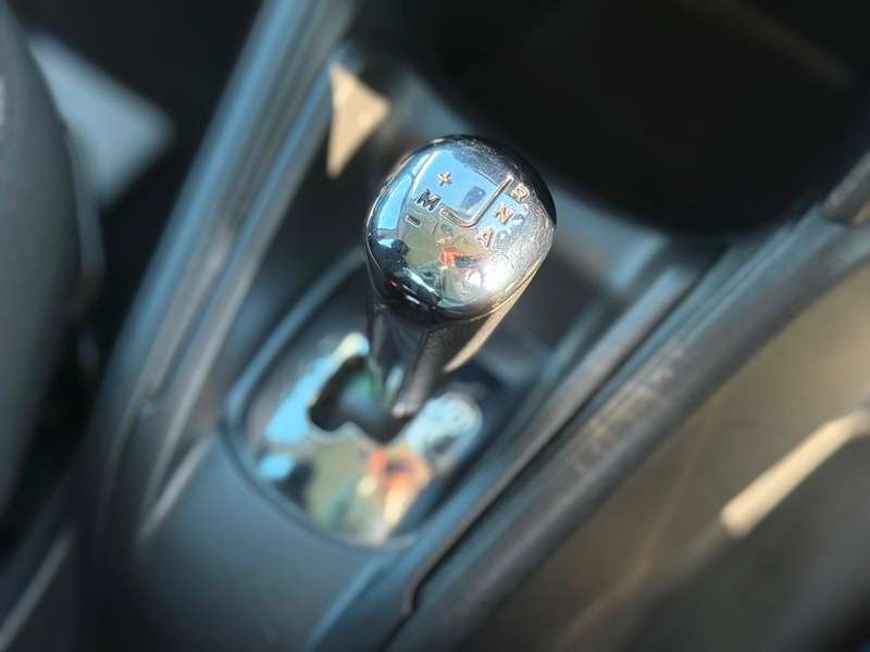 2012 PEUGEOT 208 2012 PEUGEOT 208