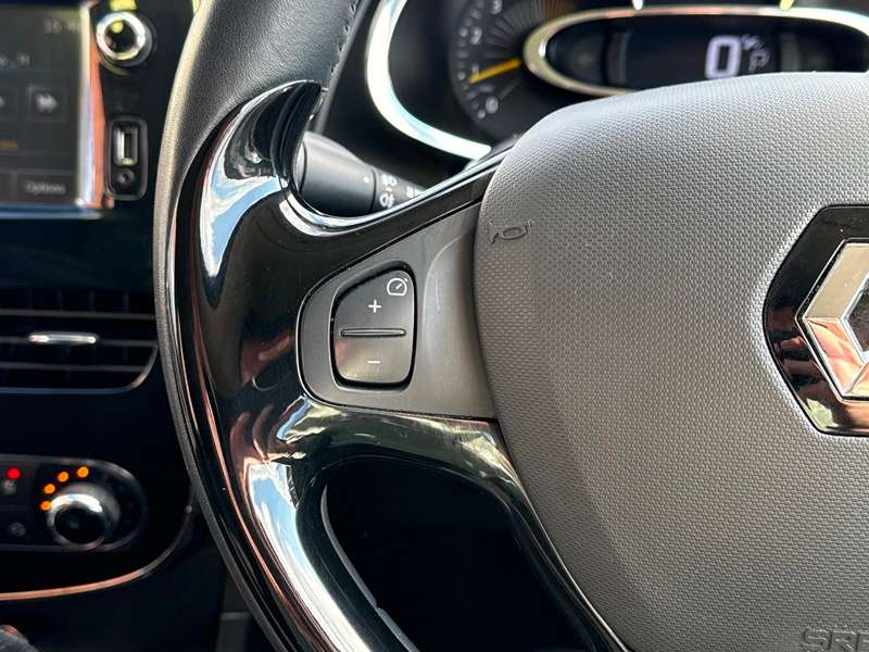 2014 RENAULT CLIO 2014 RENAULT CLIO