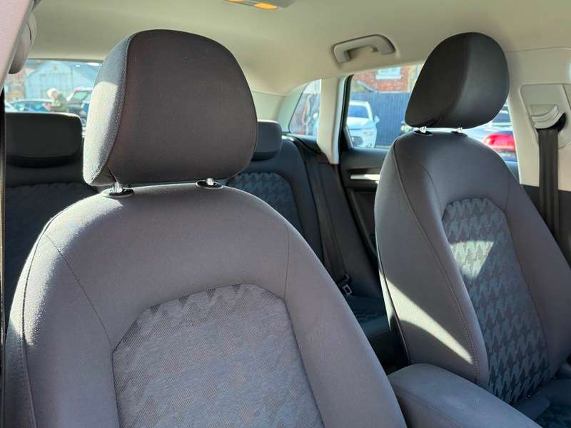 A 2015 AUDI A3 1.4 TFSI SE Sportback 5dr Petrol Manual Euro 6 (s/s) (125 ps) A 2015 AUDI A3 1.4 TFSI SE Sportback 5dr Petrol Manual Euro 6 (s/s) (125 ps)