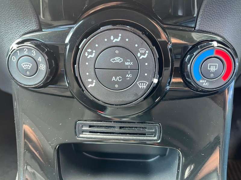 2017 FORD FIESTA 2017 FORD FIESTA