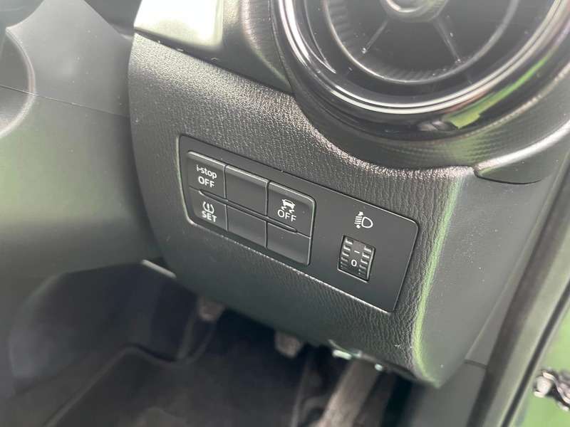 2017 MAZDA MAZDA2 2017 MAZDA MAZDA2