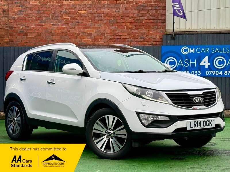 A 2014 KIA SPORTAGE 1.7 CRDi EcoDynamics 3 SUV 5dr Diesel Manual 2WD Euro 5 (s/s) (114 bhp) A 2014 KIA SPORTAGE 1.7 CRDi EcoDynamics 3 SUV 5dr Diesel Manual 2WD Euro 5 (s/s) (114 bhp)