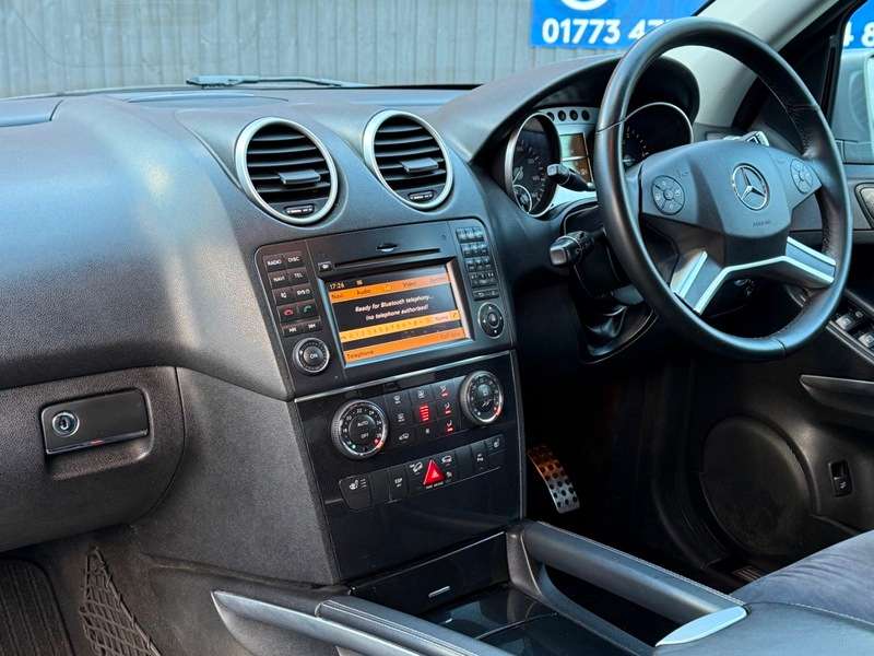 2011 MERCEDES-BENZ SL CLASS 2011 MERCEDES-BENZ SL CLASS