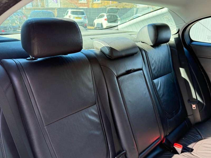 2015 JAGUAR XF 2015 JAGUAR XF