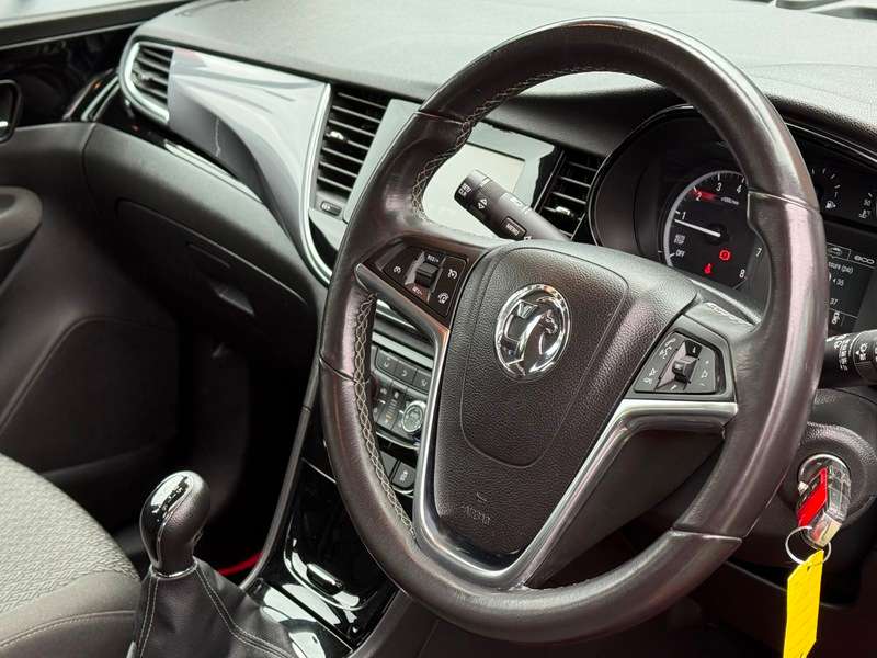 A 2018 VAUXHALL MOKKA 1.4i Turbo ecoTEC Active SUV 5dr Petrol Manual Euro 6 (s/s) (140 ps) A 2018 VAUXHALL MOKKA 1.4i Turbo ecoTEC Active SUV 5dr Petrol Manual Euro 6 (s/s) (140 ps)
