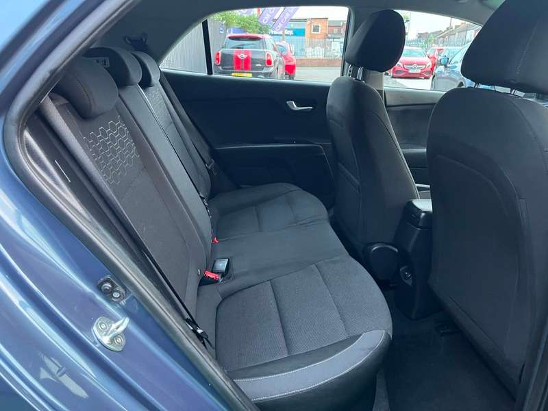 2017 KIA RIO 2017 KIA RIO