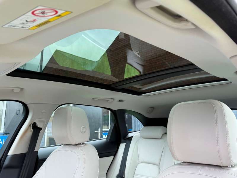 2016 JAGUAR F-PACE 2016 JAGUAR F-PACE