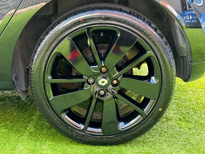 2014 RENAULT CLIO 2014 RENAULT CLIO