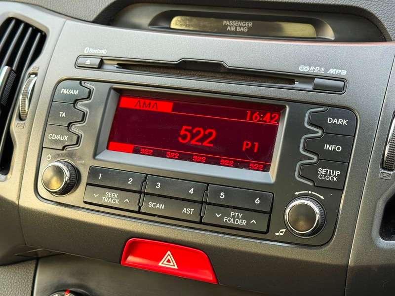 2011 KIA SPORTAGE 2011 KIA SPORTAGE