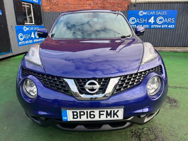 A 2016 NISSAN JUKE 1.5 dCi Tekna SUV 5dr Diesel Manual Euro 6 (s/s) (110 ps) A 2016 NISSAN JUKE 1.5 dCi Tekna SUV 5dr Diesel Manual Euro 6 (s/s) (110 ps)