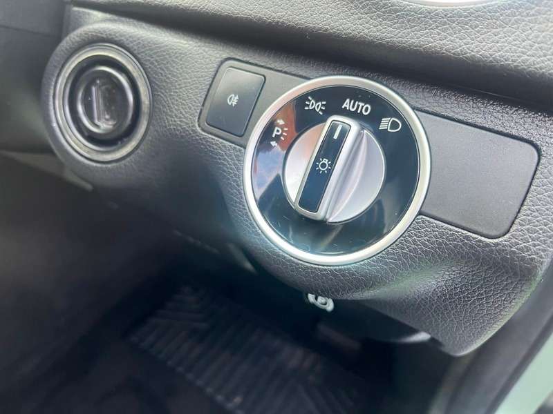 2011 MERCEDES-BENZ C CLASS 2011 MERCEDES-BENZ C CLASS