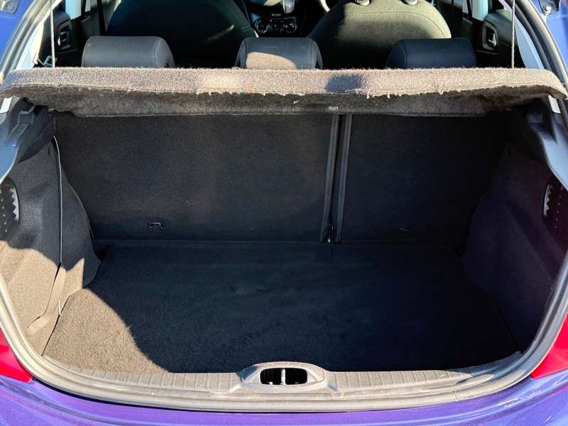 2012 PEUGEOT 208 2012 PEUGEOT 208