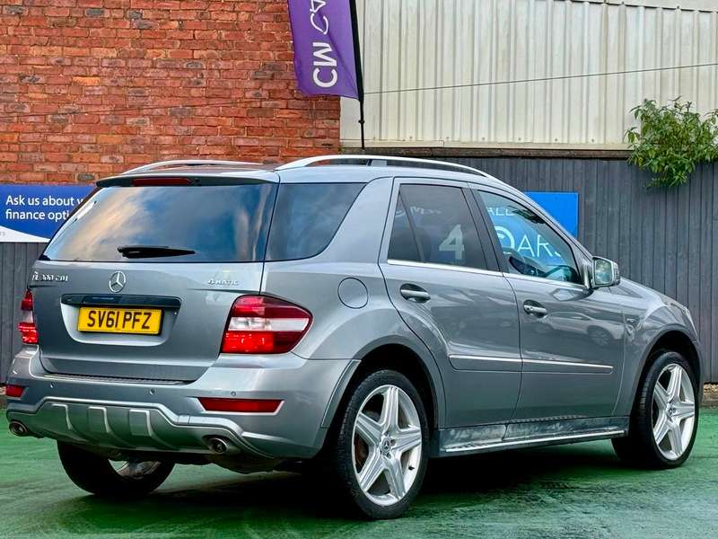 2011 MERCEDES-BENZ SL CLASS 2011 MERCEDES-BENZ SL CLASS