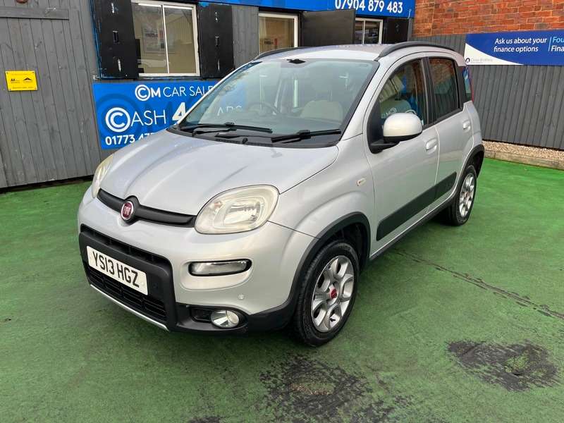 A 2013 FIAT PANDA 1.3 MultiJet 4x4 Hatchback 5dr Diesel Manual Euro 5 (s/s) (75 bhp) A 2013 FIAT PANDA 1.3 MultiJet 4x4 Hatchback 5dr Diesel Manual Euro 5 (s/s) (75 bhp)