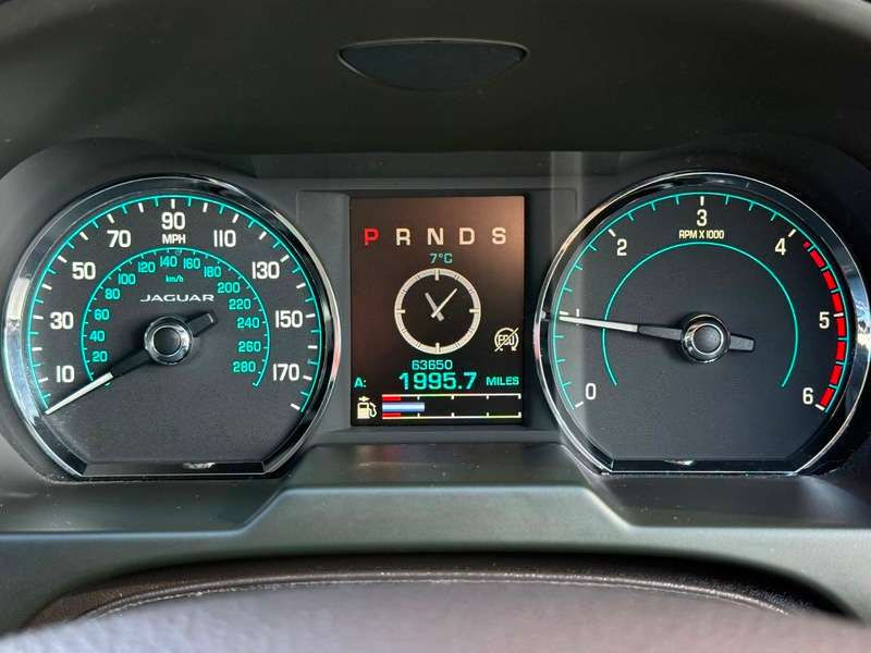 2015 JAGUAR XF 2015 JAGUAR XF