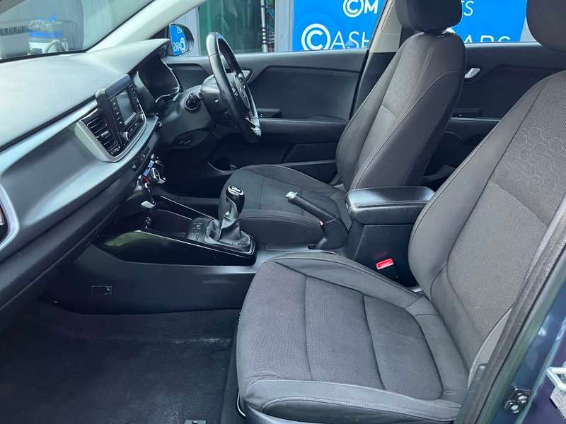 2017 KIA RIO 2017 KIA RIO