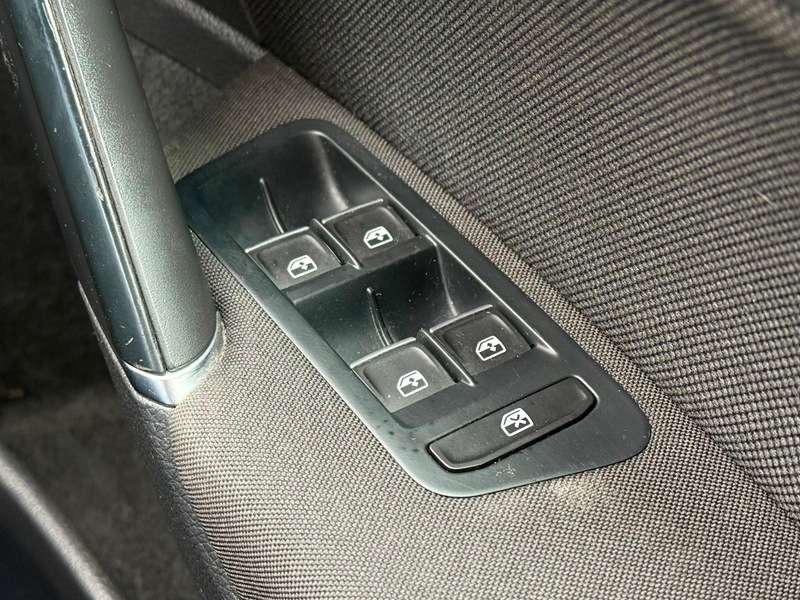 2016 VOLKSWAGEN GOLF 2016 VOLKSWAGEN GOLF