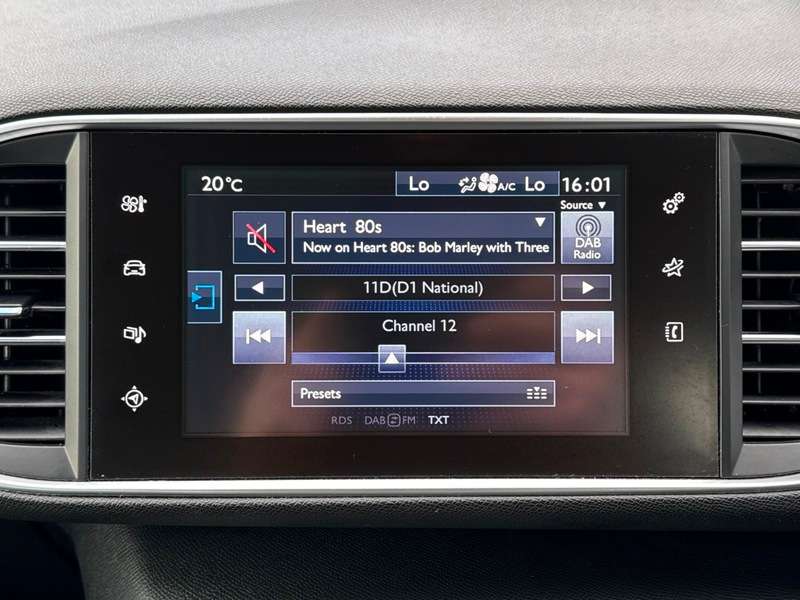 2016 PEUGEOT 308 2016 PEUGEOT 308