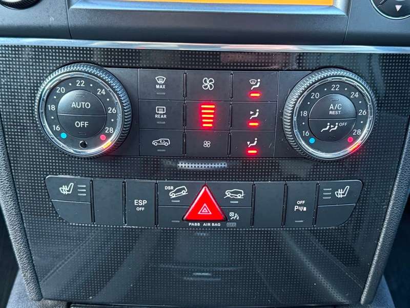 2011 MERCEDES-BENZ SL CLASS 2011 MERCEDES-BENZ SL CLASS