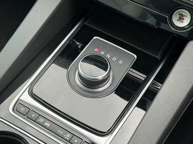 2016 JAGUAR F-PACE 2016 JAGUAR F-PACE