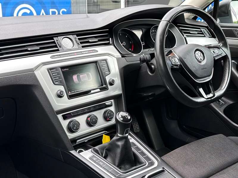 2015 VOLKSWAGEN PASSAT 2015 VOLKSWAGEN PASSAT